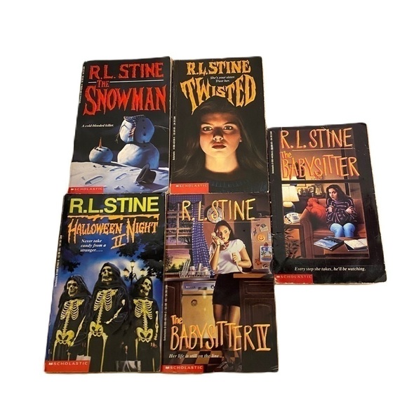 R.L. Stine Book Bundle Vintage 90s Snowman Halloween Night II Twisted Babysitter